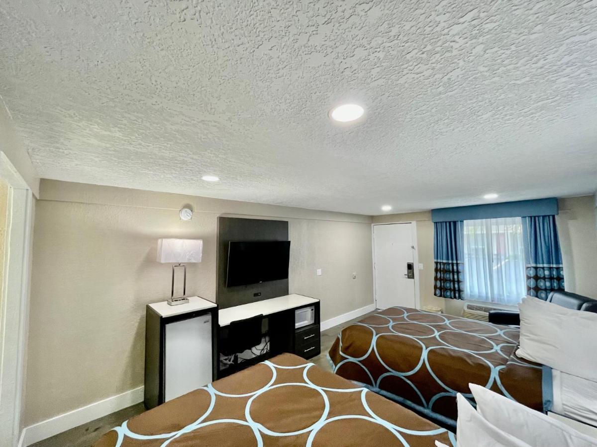 Super 8 By Wyndham Kissimmee-Orlando Otel Four Corners Dış mekan fotoğraf