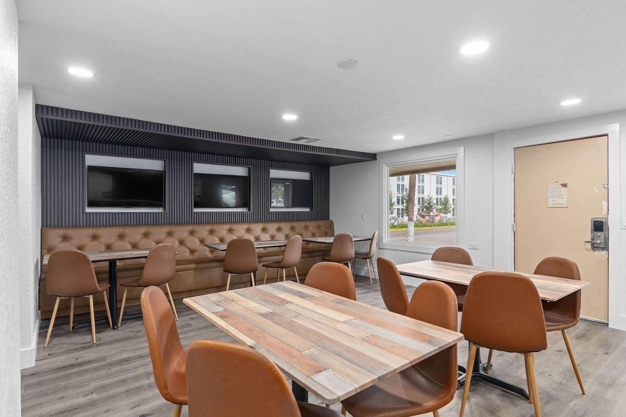 Super 8 By Wyndham Kissimmee-Orlando Otel Four Corners Dış mekan fotoğraf