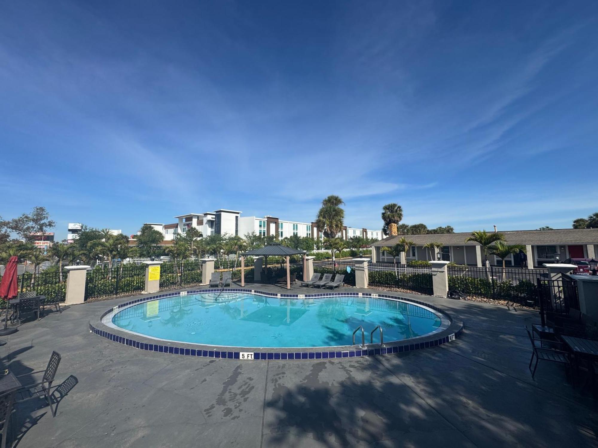Super 8 By Wyndham Kissimmee-Orlando Otel Four Corners Dış mekan fotoğraf
