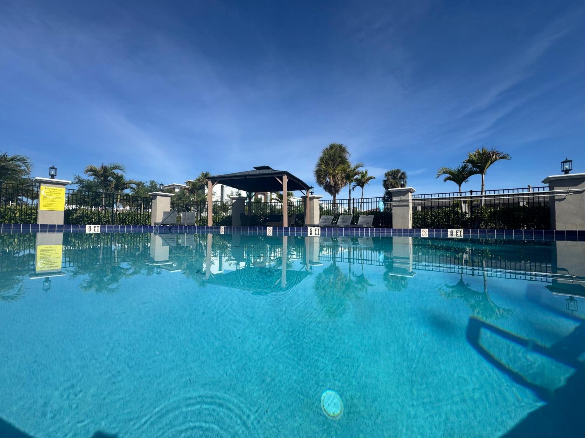 Super 8 By Wyndham Kissimmee-Orlando Otel Four Corners Dış mekan fotoğraf